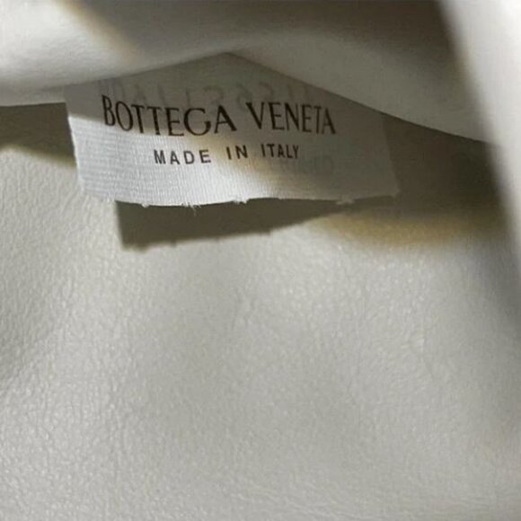 Bottega Veneta Mini Jodie Leather Hobo Bag - White $2500 - Picture 10 of 12